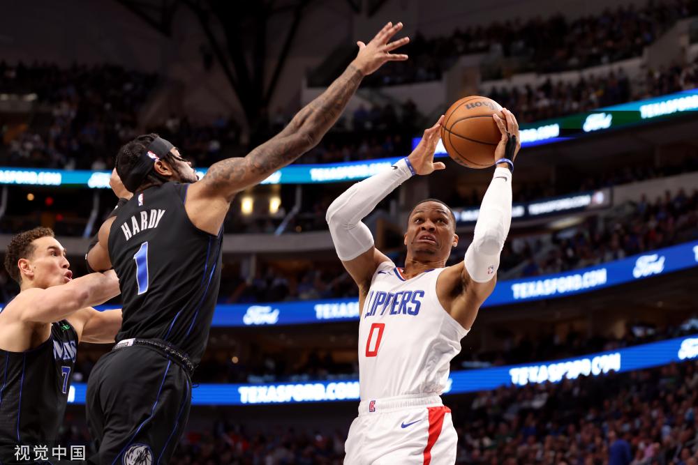 硬汉背后柔 硬汉背后柔