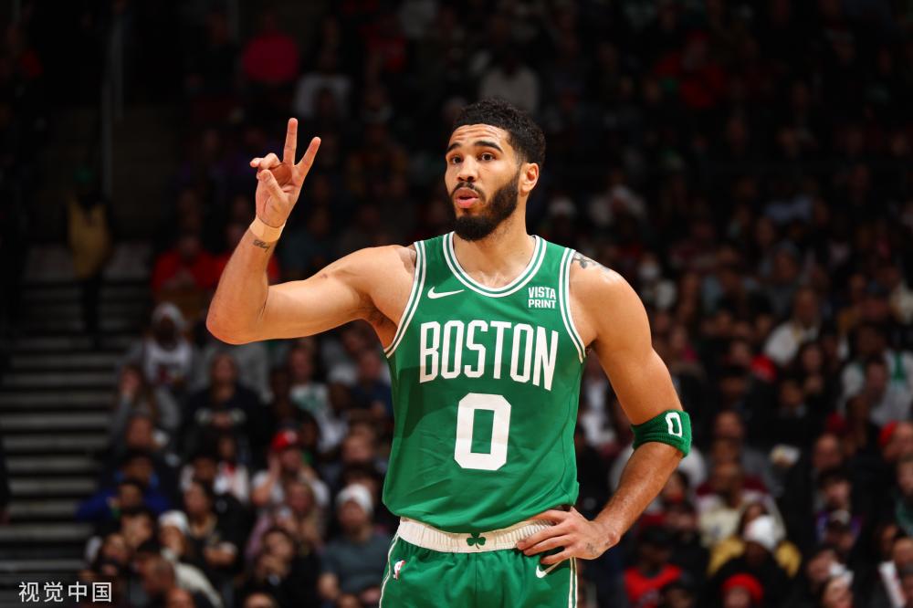 尽管与我们 尽管与我们